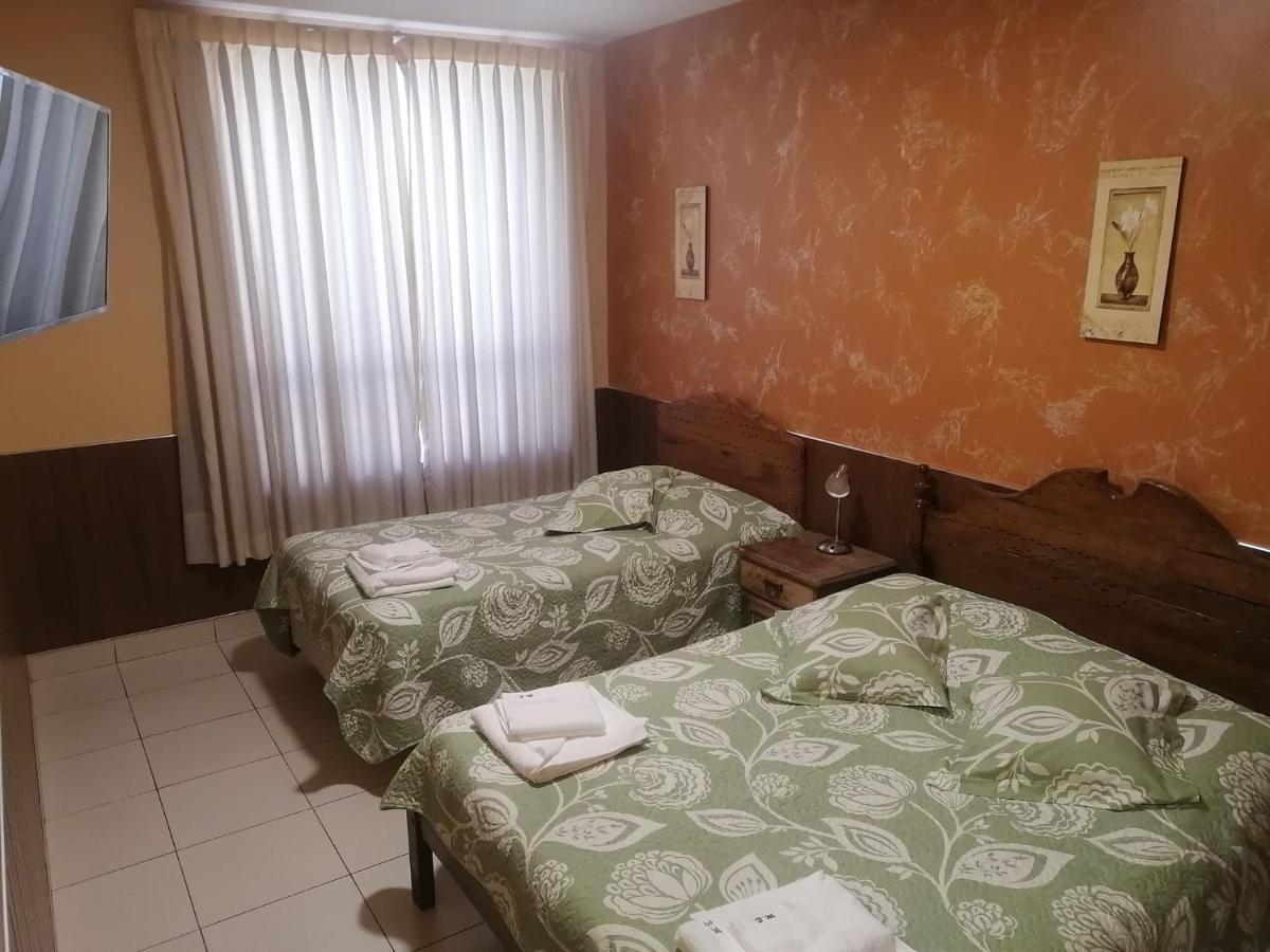 Mitru Express Tupiza Hotell Eksteriør bilde