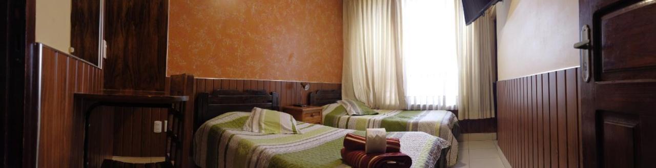 Mitru Express Tupiza Hotell Eksteriør bilde